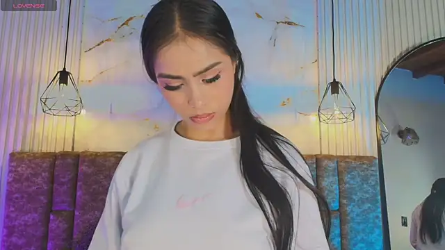 KENNIA SWEETIEE online show from 29, 6, 2026