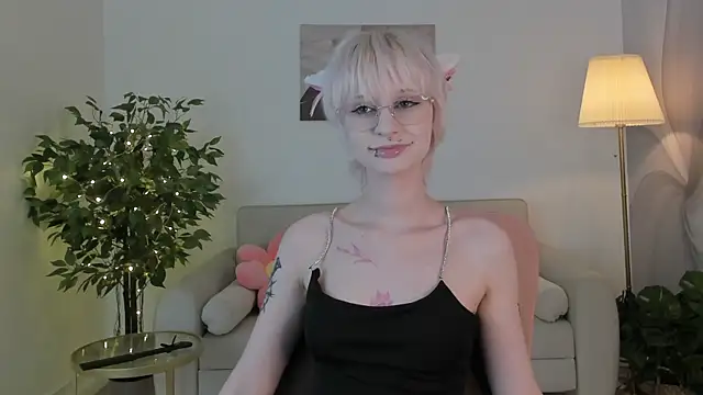 LauraDiazz online show from 29, 7, 2026