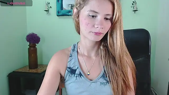  Victoria Jones  online show from 27, 7, 2026