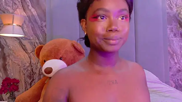 EmiilyLovex online show from 27, 7, 2026