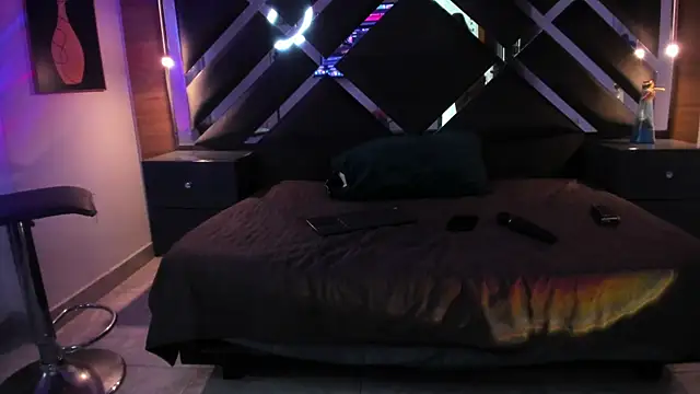 Start xmoonx online show from 29, 7, 2026