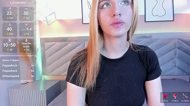 scarlet  rossi online show from 2, 7, 2026