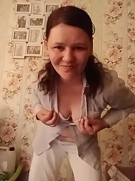 Snapshot of KellyCarter_ chatting on 17, 6, 2026 KellyCarter online show from 17, 6, 2026