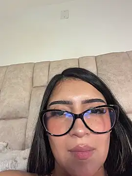 Nicolegh  online show from 23, 7, 2026