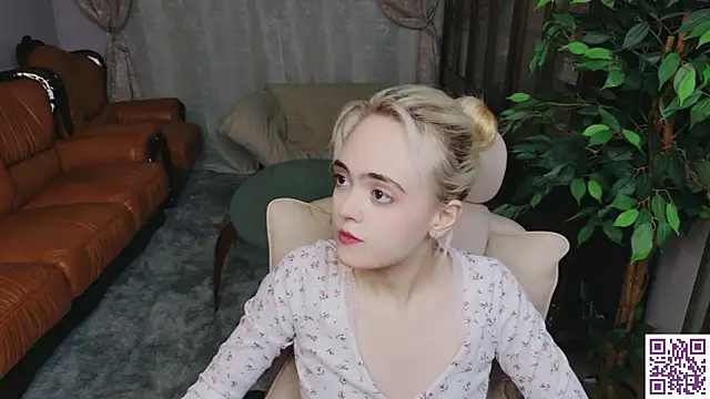 Oxcy Secret online show from 28, 7, 2026