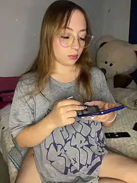 Caamii  online show from 30, 6, 2026