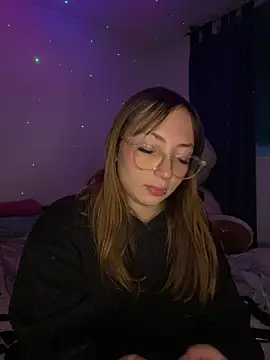 Caamii  online show from 22, 7, 2026