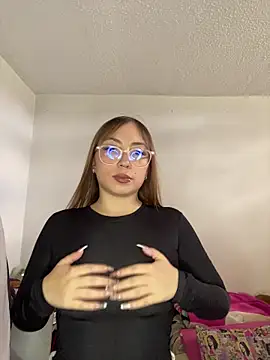 Caamii  online show from 24, 7, 2026