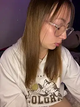 Caamii  online show from 5, 8, 2026