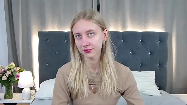 LirienVexx online show from 9, 6, 2026