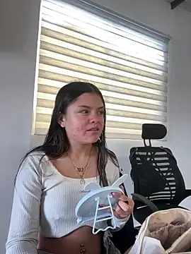 Camila Duarte 2 online show from 30, 6, 2026