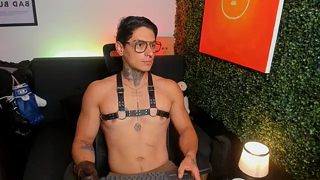 Simon cortes online show from 24, 7, 2026