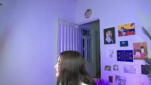 Snapshot of Moon-Pixie chatting on 5, 6, 2026 Moon-Pixie online show from 5, 6, 2026