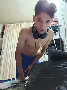 Manueluuki online show from 20, 6, 2026