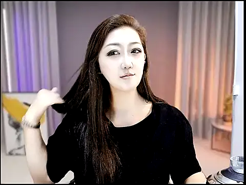 Snapshot of Mimi131499 chatting on 16, 7, 2026 Mimi131499 online show from 16, 7, 2026