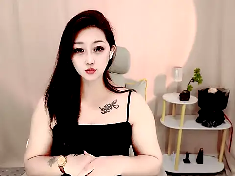 Snapshot of Mimi131499 chatting on 28, 7, 2026 Mimi131499 online show from 28, 7, 2026