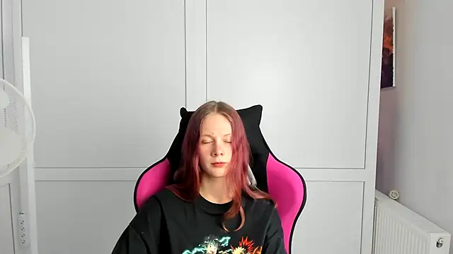 Skylar spring online show from 26, 7, 2026