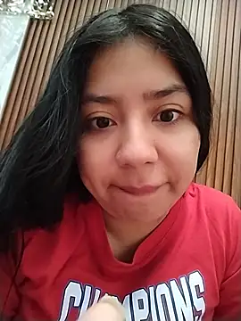 Amber Herrera online show from 28, 7, 2026