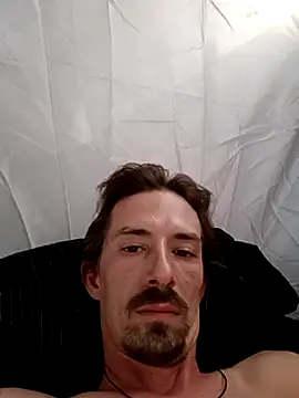 Mstrdstrctn7 online show from 4, 3, 2025