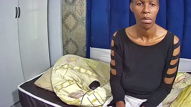 SluttyTall online show from 22, 7, 2026