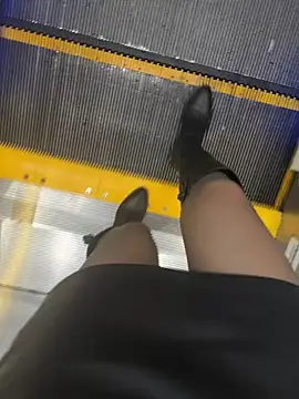 squirtqueen6 online show from 28, 7, 2026