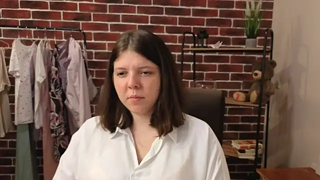 DebraaGraham online show from 9, 6, 2026