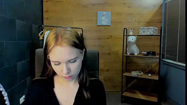 JessicaaSilva online show from 17, 6, 2026