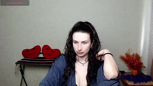 LilithRivi online show from 10, 6, 2026