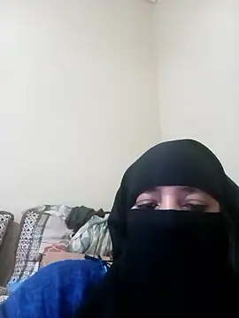 Snapshot of Ahlam_louva chatting on 6, 6, 2026 Ahlam louva online show from 6, 6, 2026