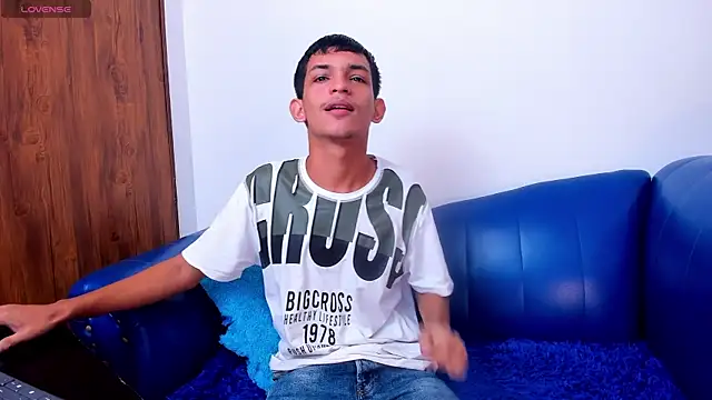 littlecum18 online show from 17, 6, 2026