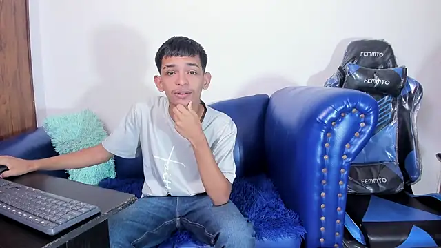 littlecum18 online show from 21, 7, 2026