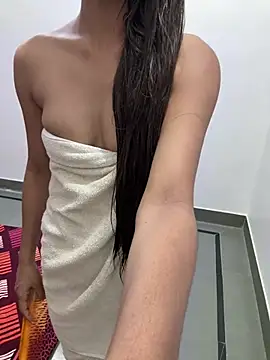 Snapshot of cute_manu- chatting on 18, 7, 2026 cute manu- online show from 18, 7, 2026