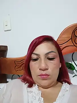 Agata Traviesa online show from 30, 6, 2026