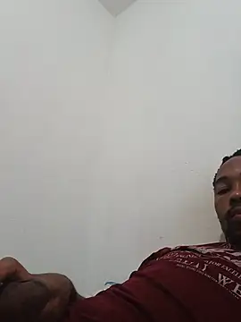 Snapshot of hotstuffins chatting on 9, 6, 2026 hotstuffins online show from 9, 6, 2026