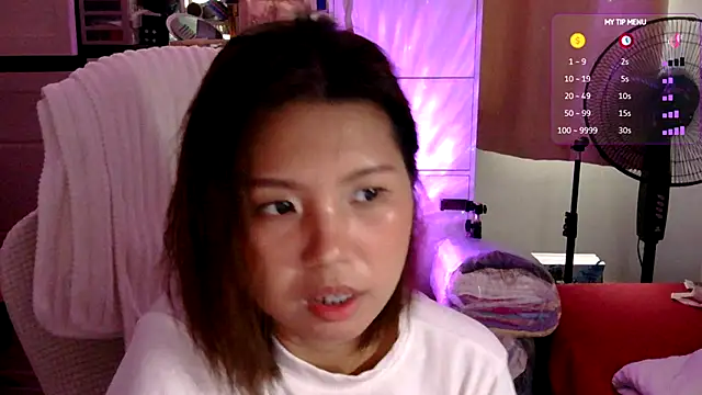 urgrl portia online show from 25, 7, 2026