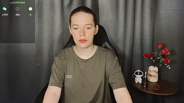 Snapshot of liminal_alice chatting on 21, 7, 2026 liminal alice online show from 21, 7, 2026