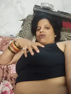 SWEETY01990 online show from 18, 7, 2026