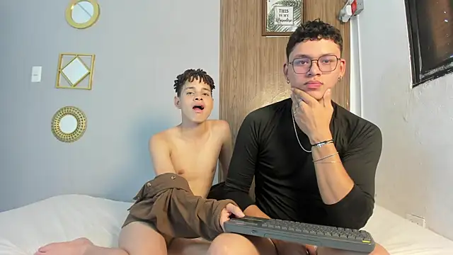 boy hotparty online show from 28, 7, 2026