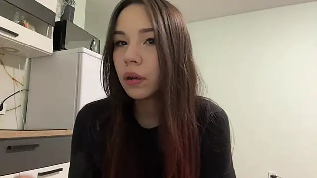 HotGirlMilla online show from 25, 6, 2026