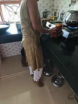 ranigupta72 online show from 22, 6, 2026