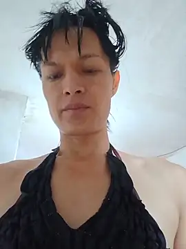 Sexy paulina outdoors online show from 14, 6, 2026
