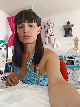 Sexy paulina outdoors online show from 24, 6, 2026