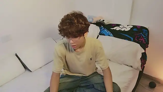 Samy Twink online show from 28, 7, 2026