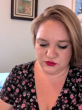 Snapshot of Jonesinjil chatting on 19, 6, 2026 Jonesinjil online show from 19, 6, 2026