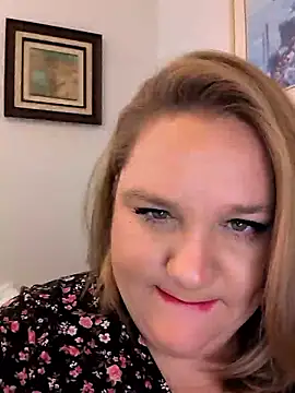 Snapshot of Jonesinjil chatting on 22, 6, 2026 Jonesinjil online show from 22, 6, 2026