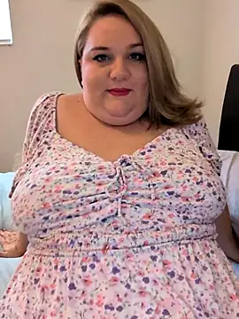Snapshot of Jonesinjil chatting on 15, 7, 2026 Jonesinjil online show from 15, 7, 2026