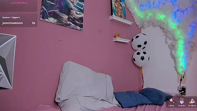 peach babe online show from 25, 6, 2026