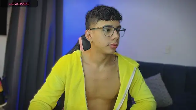 andy cute22 online show from 17, 7, 2026