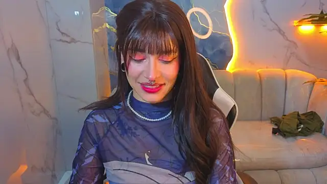 Lily Tx online show from 17, 6, 2026