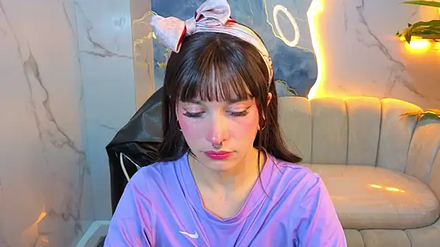 Lily Tx online show from 17, 7, 2026